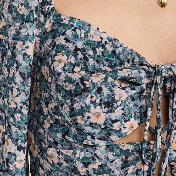 ASTR the Label Marietta Dress Blue Peach Multi Floral - Picture 6 of 9